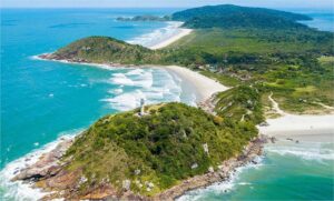 Ilha do Mel, Paraná: Um paraíso intocado no litoral sul do Brasil